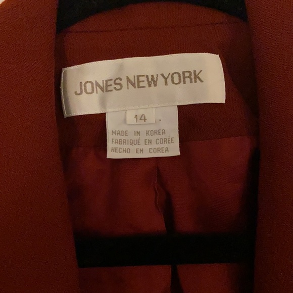 Business casual blazers medium weight. Size 14. - Picture 3 of 5